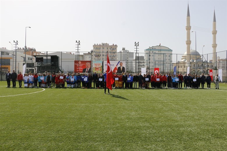 TBMM 23 Nisan Futbol Turnuvası 'Mahallede Maç Var' Heyecanı Başladı 